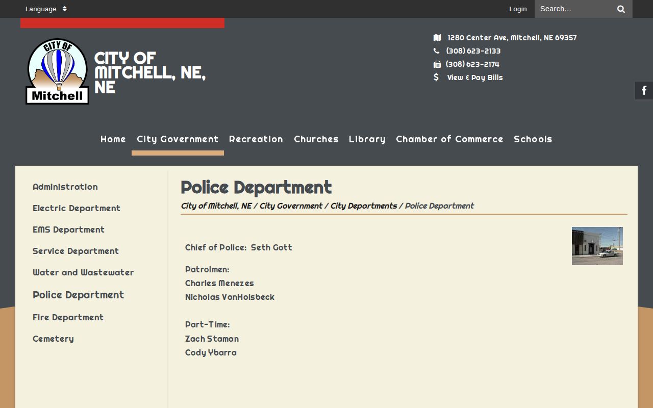 Mitchell Police Department page describing 24-hour police coverage and department contact information